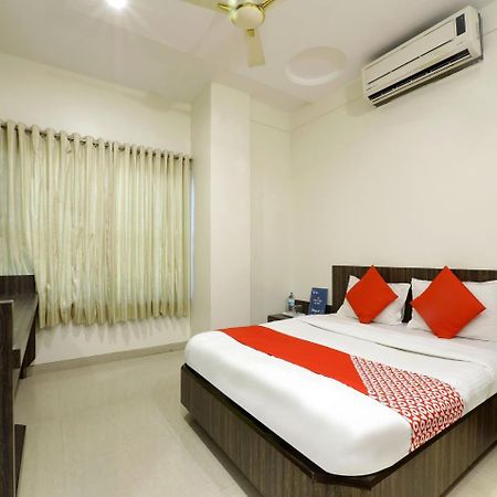 Oyo 4198 Hotel Shri Sai Murli Shirdi Extérieur photo