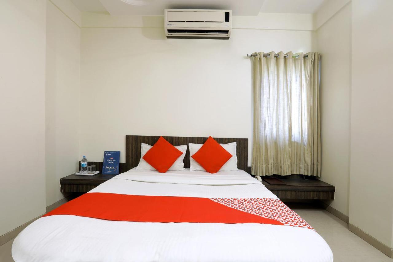 Oyo 4198 Hotel Shri Sai Murli Shirdi Extérieur photo